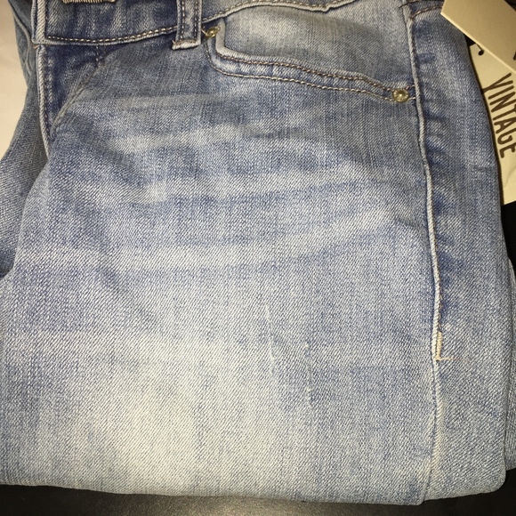 Vintage America Boho Crop Jeans - Picture 5 of 8